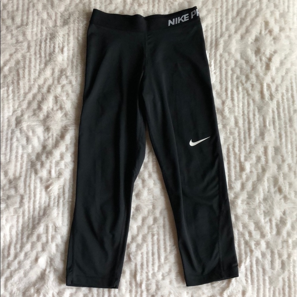 Nike Pro Cropped Leggings